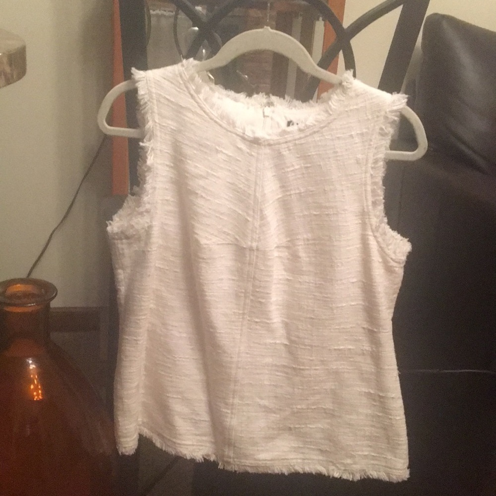 Sleeveless top